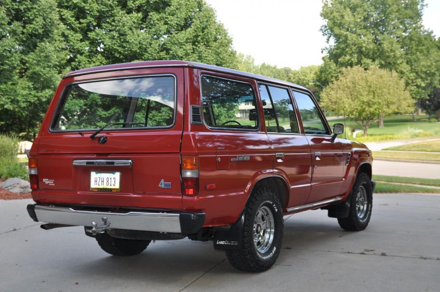  Toyota Land Cruiser 60 (FJ60) 1984 года  (NA) (фото 24 из 251)